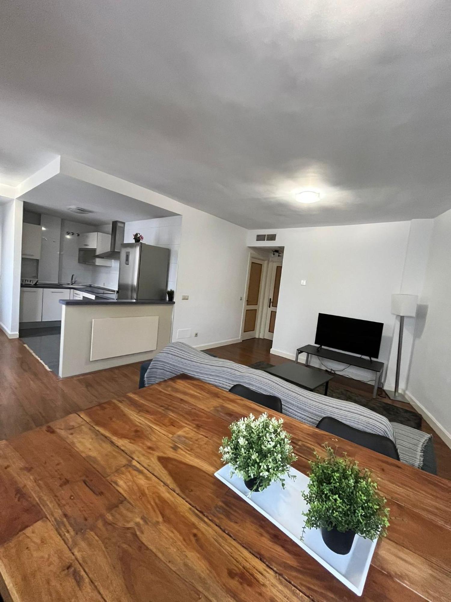El Torcal Luxury Apartment With Free Parking มาลากา ภายนอก รูปภาพ