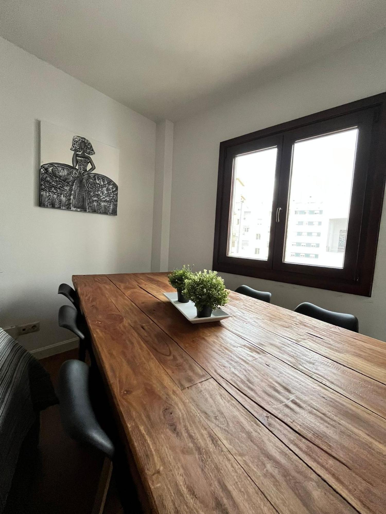 El Torcal Luxury Apartment With Free Parking มาลากา ภายนอก รูปภาพ