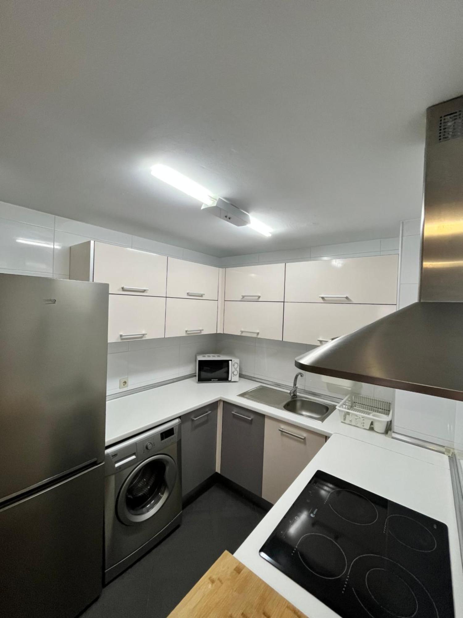 El Torcal Luxury Apartment With Free Parking มาลากา ภายนอก รูปภาพ
