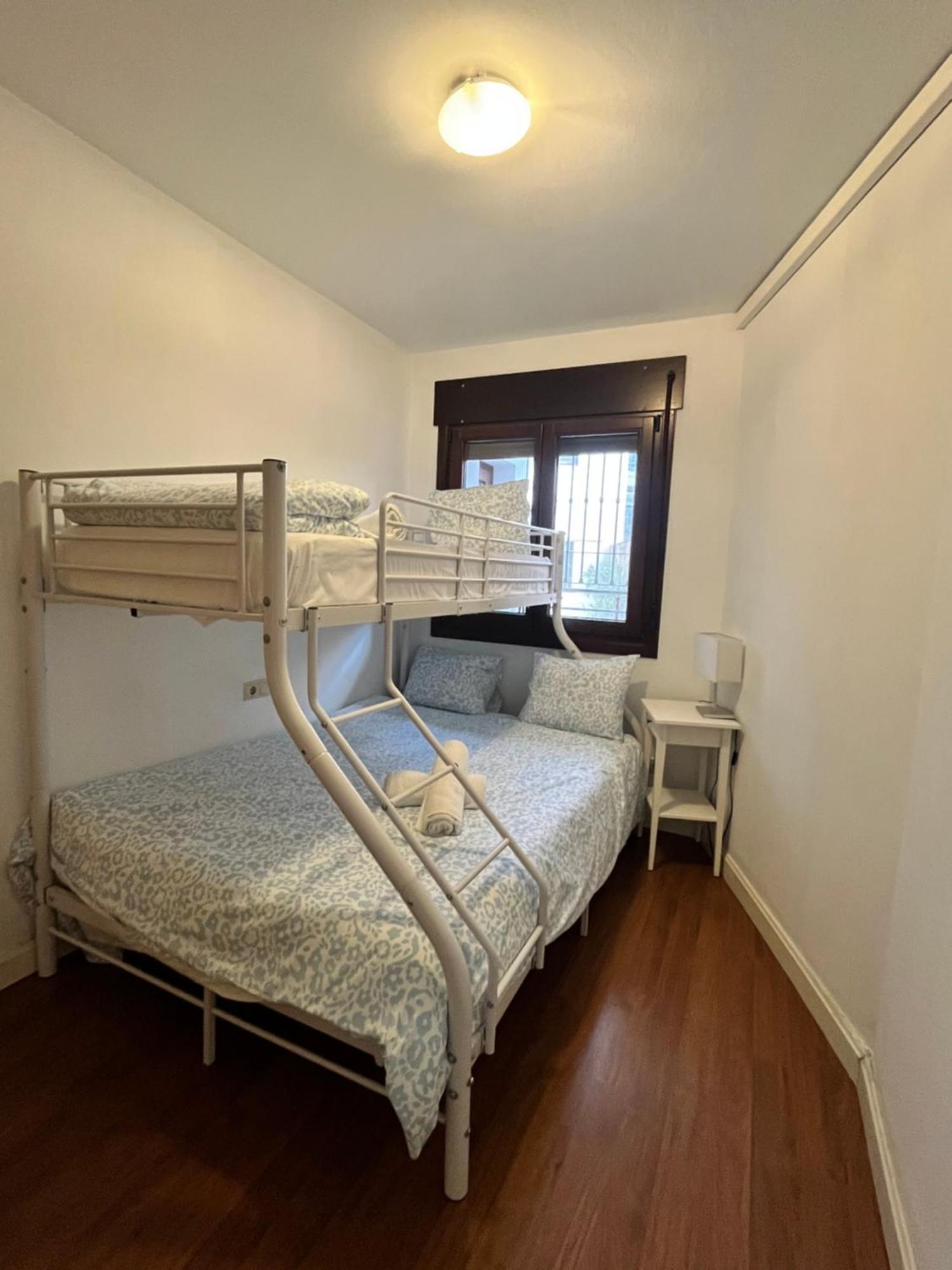 El Torcal Luxury Apartment With Free Parking มาลากา ภายนอก รูปภาพ